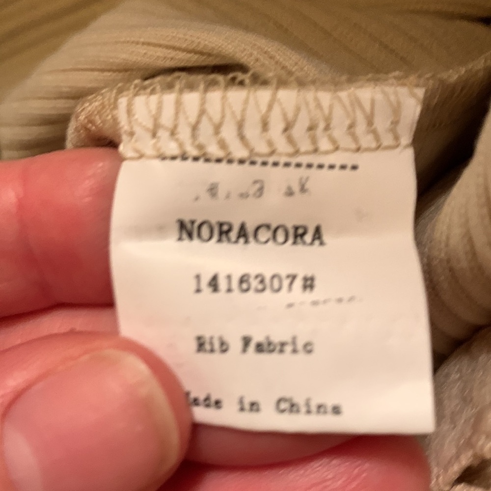 NORACORA Beige Ribbed Knit Batwing Sweater Lace Sleeve Detail Deep Cuff Boatneck - Picture 14 of 15